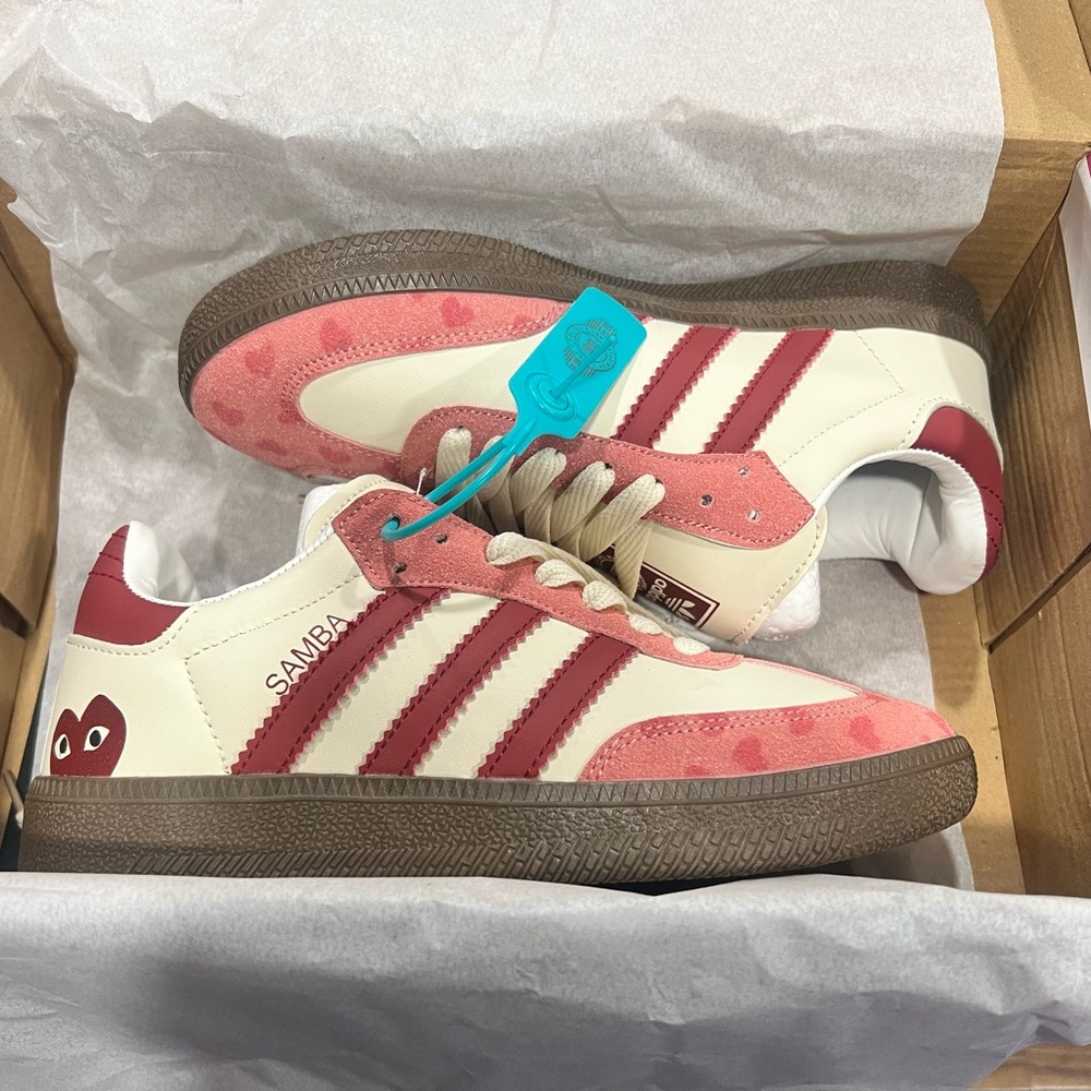 NWT!!! Adidas Samba Pink and Red Heart Sneakers - Picture 10 of 11